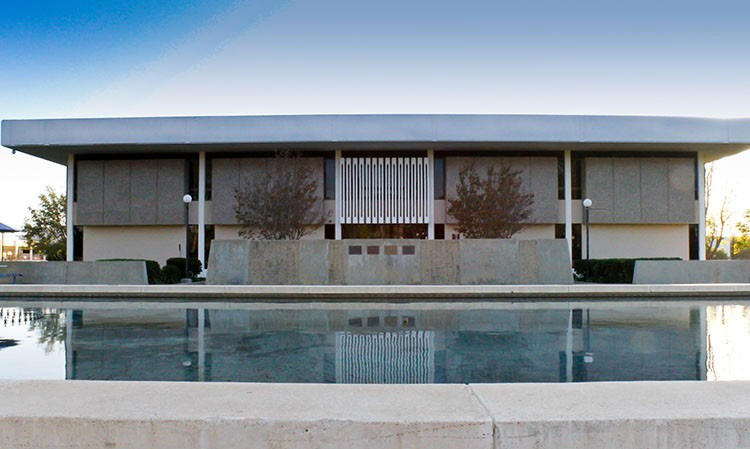 Moorpark-Library-1-1 inglewood-City-hall