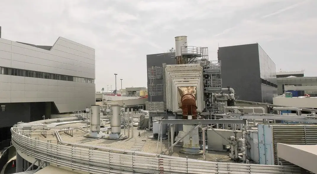 Central Utility Plant, LAX LAX-Bus-Charging