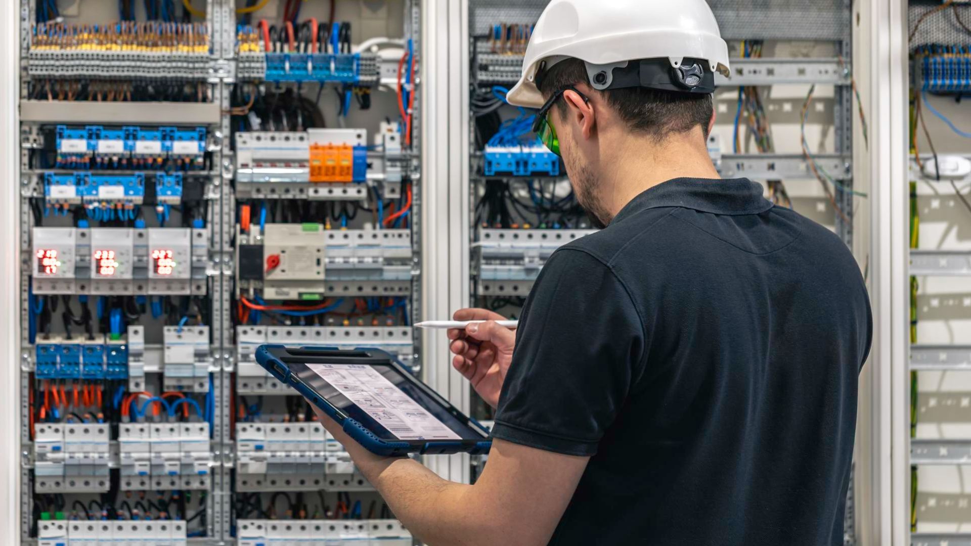 Electrical Load Calculation for Commercial Buildings_ Step-by-Step NEC Method